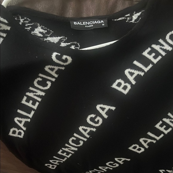 Balenciaga Monochrome Logo Short Sleeve Tee - Picture 2 of 4